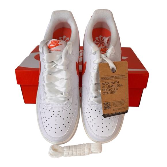 Women's Nike Court Vision Lo NN White Magic Ember Red Sail HV5246-100 sz 8 - Picture 2 of 9